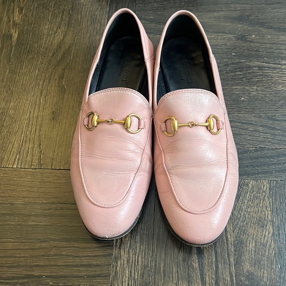 These are AUTHENTIC USED GUCCI Rose Pink Jordan leather loafers size 36.5 - Picture 1 of 16